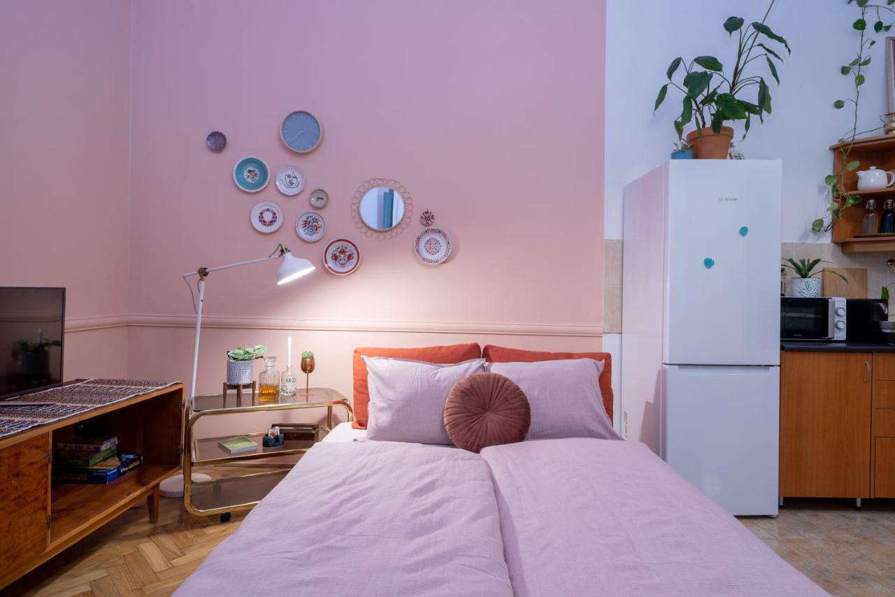 Cozy Boho Apartment, Super Central, Parliament, Netflix ブダペスト エクステリア 写真
