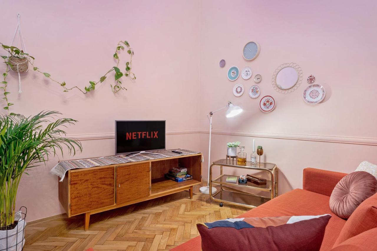 Cozy Boho Apartment, Super Central, Parliament, Netflix ブダペスト エクステリア 写真